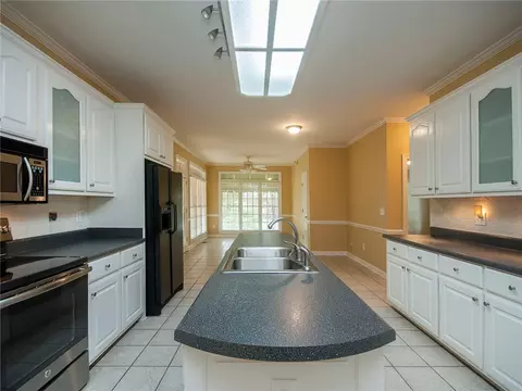 545 Brighton Cir, Easley, SC 29642 photo 11
