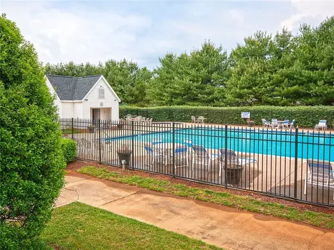 545 Brighton Cir, Easley, SC 29642 photo 35