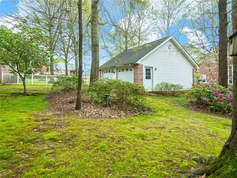 545 Brighton Cir, Easley, SC 29642 photo 30