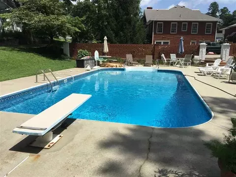 109 W Greer St, Honea Path, SC 29654 photo 7