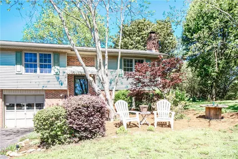 407 E Sunsetstrip Dr, Seneca, SC 29672 photo 43