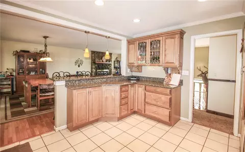 407 E Sunsetstrip Dr, Seneca, SC 29672 photo 12