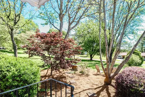 407 E Sunsetstrip Dr, Seneca, SC 29672 photo 36