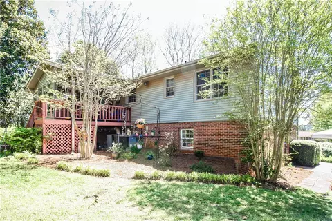 407 E Sunsetstrip Dr, Seneca, SC 29672 photo 41