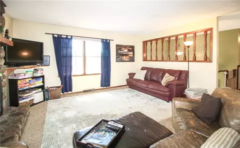 407 E Sunsetstrip Dr, Seneca, SC 29672 photo 7