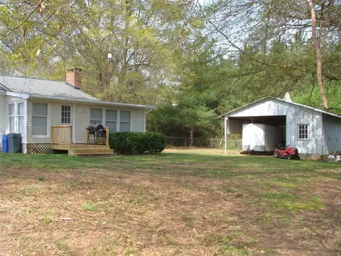 802 Rice Rd, Easley, SC 29640 photo 4