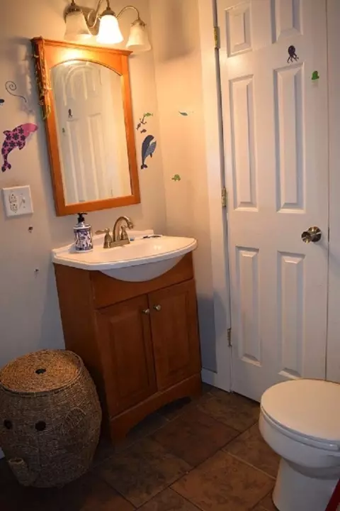 605 Gaines St, Central, SC 29630 photo 13