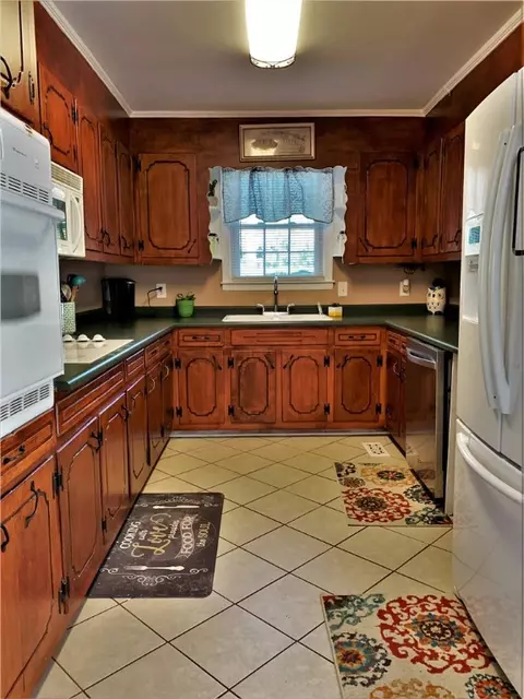 112 Summit Dr, Easley, SC 29640 photo 8