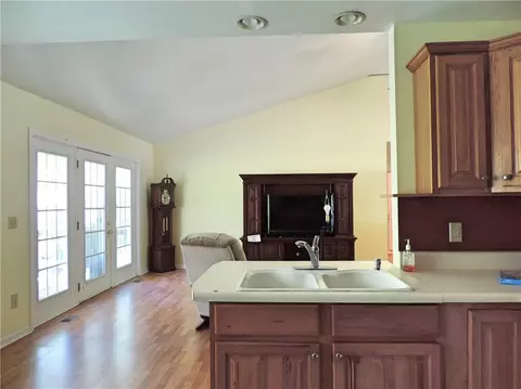 302 Maple Ave, Seneca, SC 29678 photo 12
