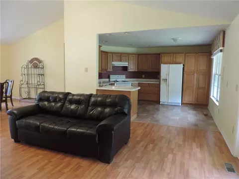 302 Maple Ave, Seneca, SC 29678 photo 10
