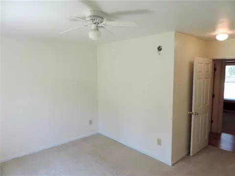302 Maple Ave, Seneca, SC 29678 photo 17