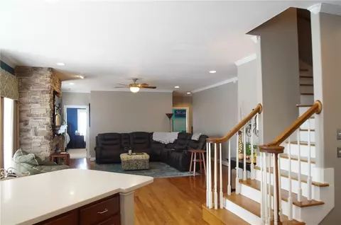 499 Hendricks Rd, Easley, SC 29642 photo 8