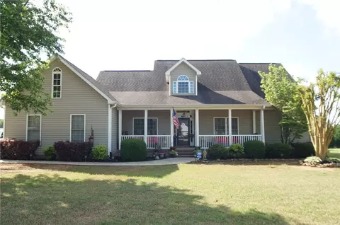 499 Hendricks Rd, Easley, SC 29642 photo 2