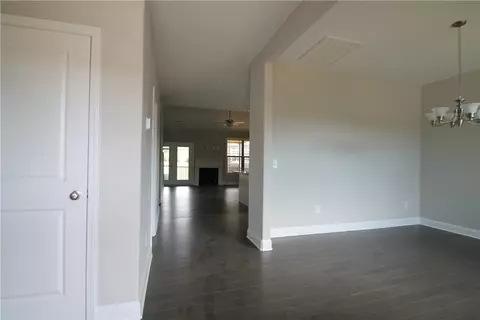 303 Cedar Post Ct, Seneca, SC 29672 photo 3