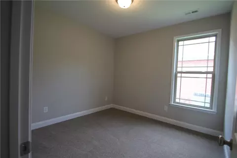 303 Cedar Post Ct, Seneca, SC 29672 photo 12