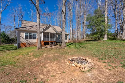 324 Sargent Dr, Pendleton, SC 29670 photo 22