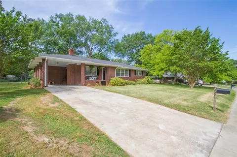 2501 Millgate Rd, Anderson, SC 29621 photo 2