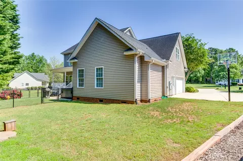 106 Thom Trl, Easley, SC 29642 photo 35