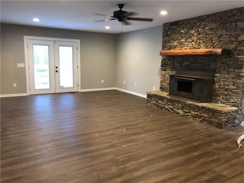 351 Welborn Dr, Pendleton, SC 29670 photo 8