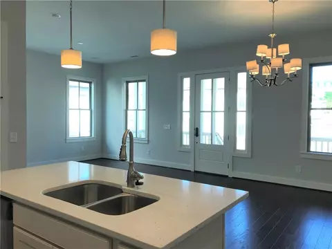 141 Pershing Ave, Clemson, SC 29631 photo 3
