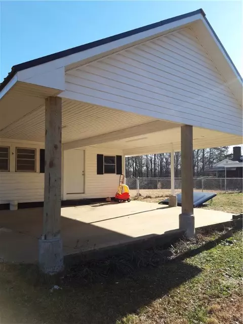 259 Mauldin Rd, Easley, SC 29640 photo 3