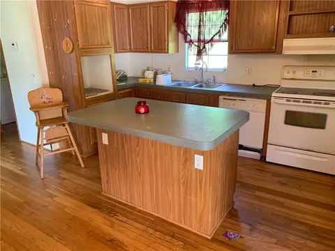 457 Mcelrath Rd, Starr, SC 29684 photo 10