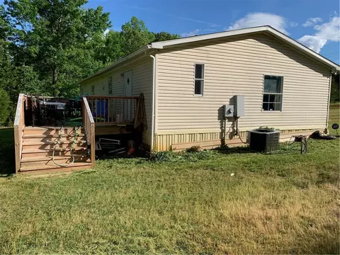 457 Mcelrath Rd, Starr, SC 29684 photo 2