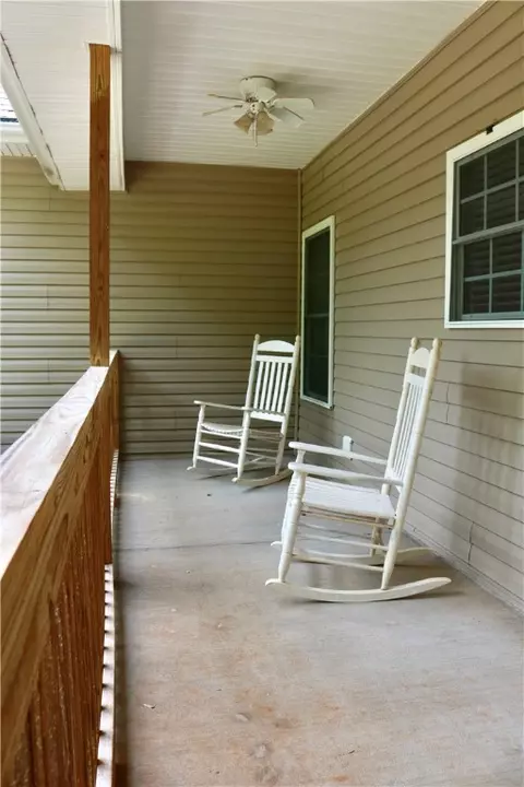 1309 Moorhead Pl, Pendleton, SC 29670 photo 3