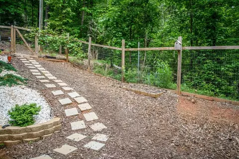 323 Holly Dr, Westminster, SC 29693 photo 27
