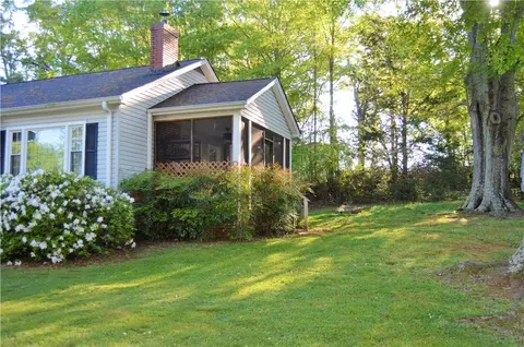 129 Garner Rd, Pickens, SC 29671 photo 4