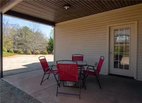 109 Redbay Ct, Easley, SC 29640 photo 9