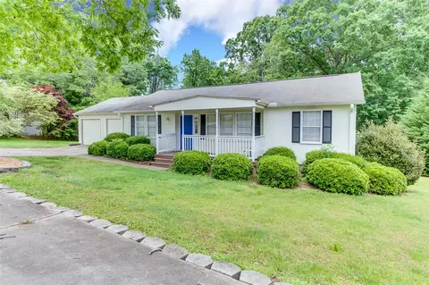 201 Arlington Ave, Easley, SC 29640 photo 1