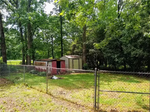 3305 Refuge Rd, Central, SC 29630 photo 9