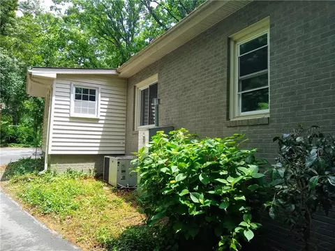 3305 Refuge Rd, Central, SC 29630 photo 6