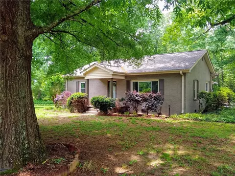 3305 Refuge Rd, Central, SC 29630 photo 1
