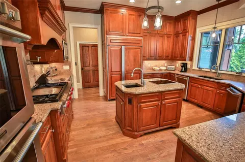 314 Palmer Way, Sunset, SC 29685 photo 10