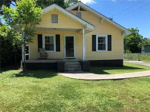 362 E Main St, Pendleton, SC 29670 photo 1