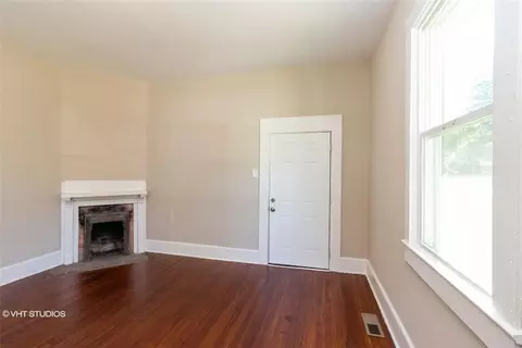 31 Ames St, Seneca, SC 29678 photo 6