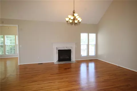 321 Sassafras Dr, Easley, SC 29642 photo 3