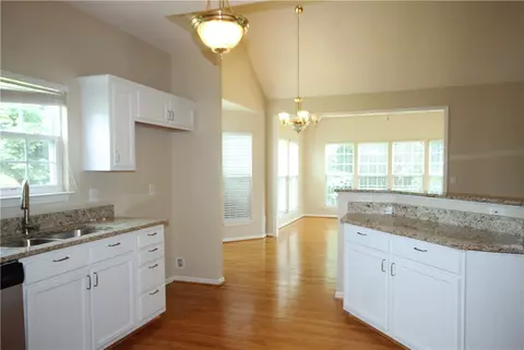 321 Sassafras Dr, Easley, SC 29642 photo 9