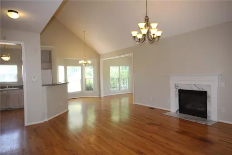 321 Sassafras Dr, Easley, SC 29642 photo 5