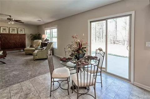379 Mountain View Dr, Central, SC 29630 photo 7