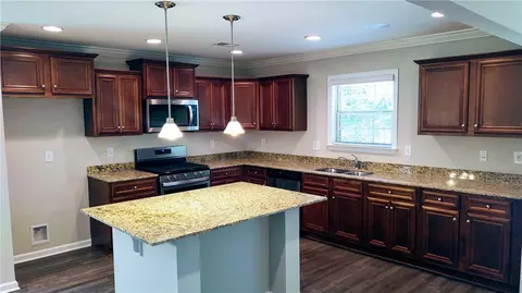 1233 Madden Bridge Rd, Central, SC 29630 photo 6