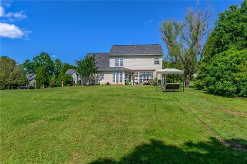 314 Sassafras Dr, Easley, SC 29642 photo 3