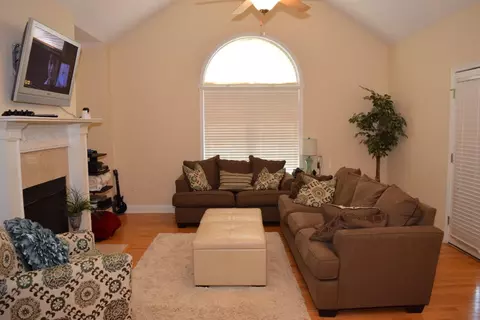 2404 Warriors Path, Anderson, SC 29621 photo 14