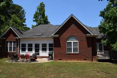 2404 Warriors Path, Anderson, SC 29621 photo 37