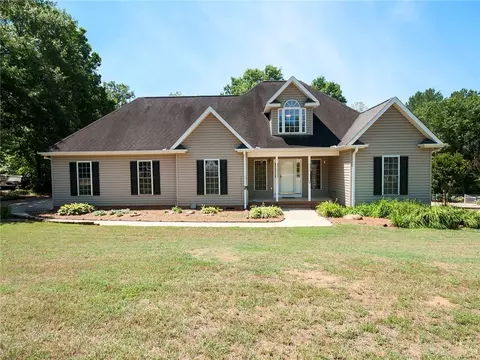 316 Camperdown Ct, Easley, SC 29642 photo 1