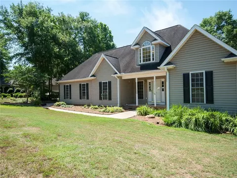 316 Camperdown Ct, Easley, SC 29642 photo 4