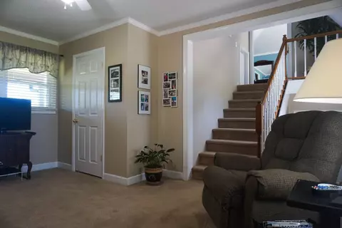 347 Earle Rd, Central, SC 29630 photo 11
