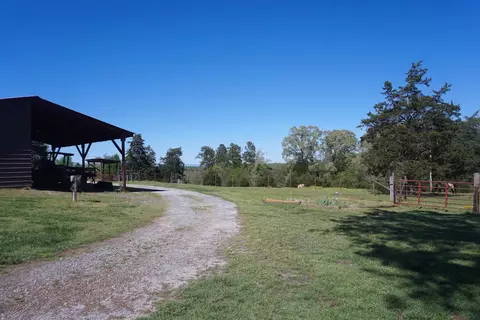 347 Earle Rd, Central, SC 29630 photo 27